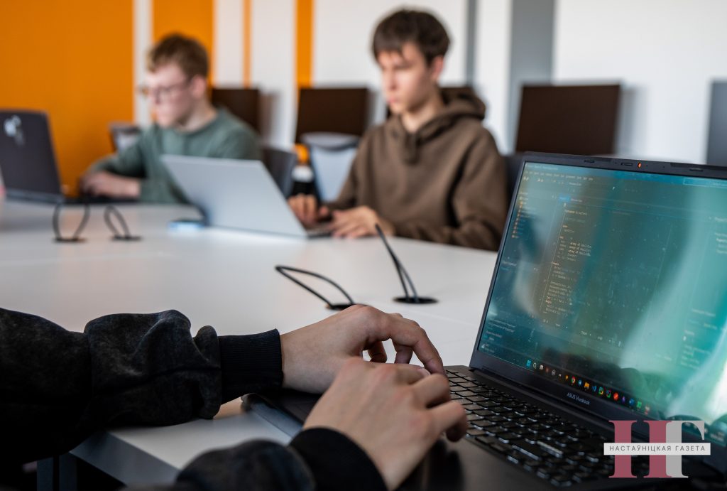 Новый факультатив «Микроэлектроника» для старшеклассников