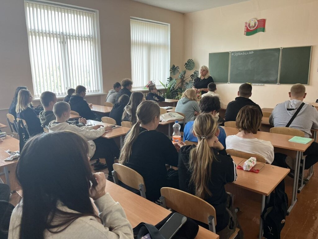 «Зачетный разговор 2.0: Поговорим о важном»: в колледжах проходят профилактические встречи с молодежью