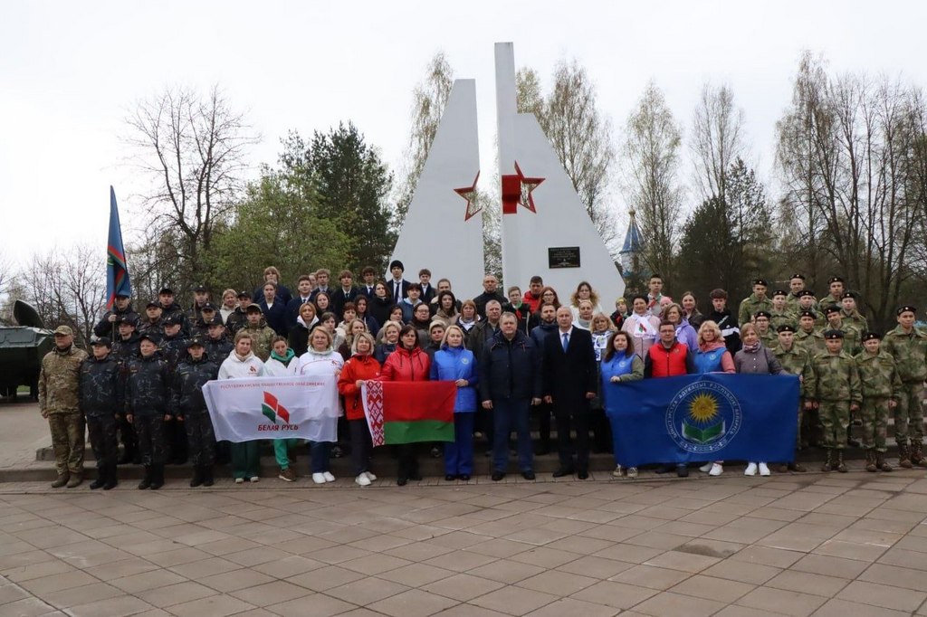 Республиканский субботник: трудовой десант Министерства образования