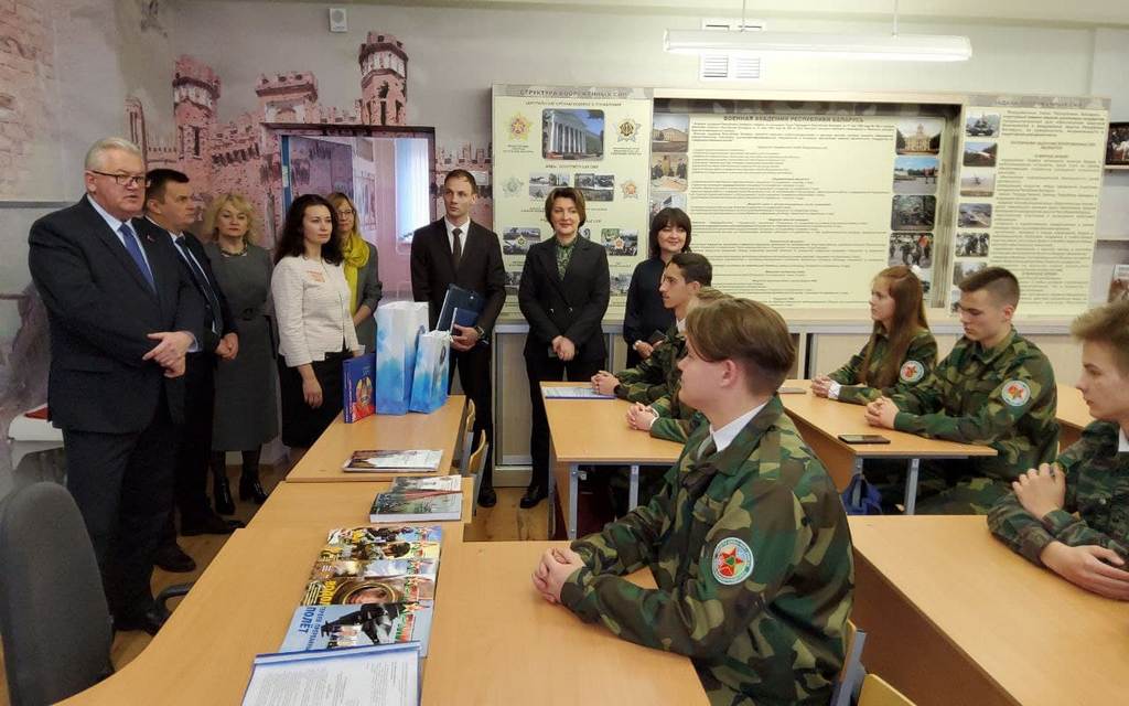 факультативное занятие «Готовы Родине служить»